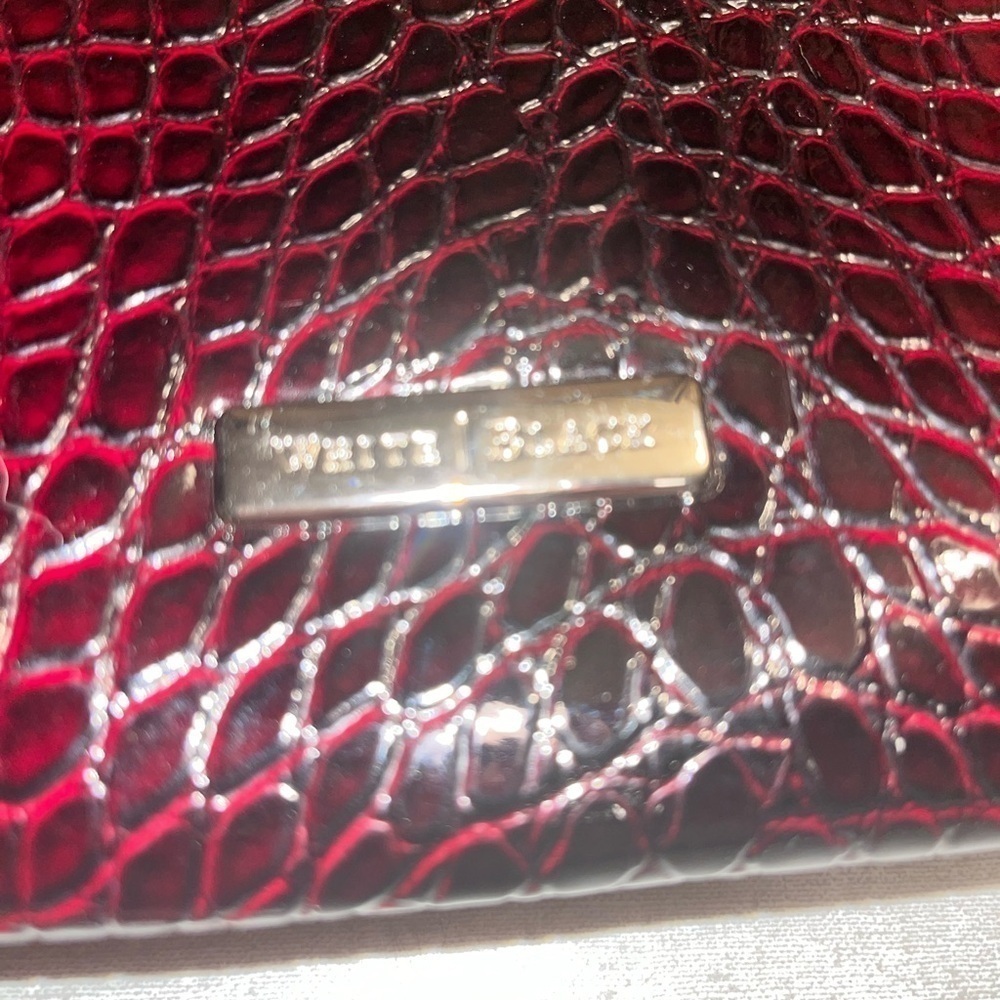 WHITE HOUSE | BLACK MARKET Red Crocodile Clutch Bag with Silver Clasp EUC - Picture 4 of 16